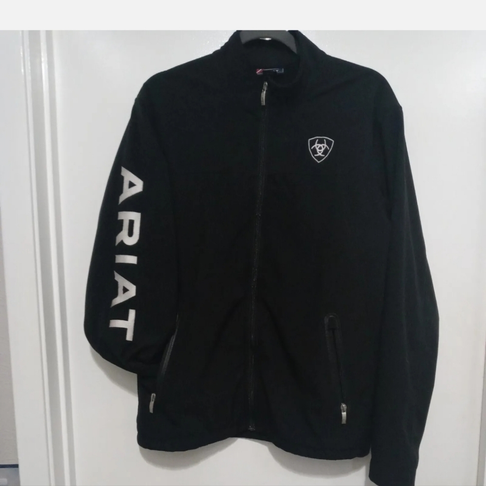 Womens black ariat softshell jacket